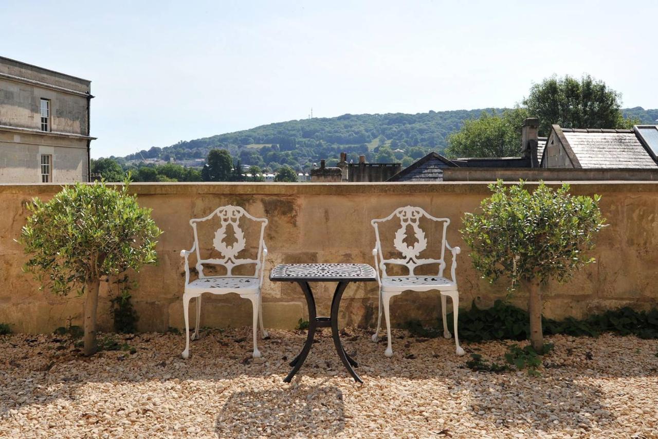 Central Luxury Bath Garden Apartment Free Parking Bagian luar foto